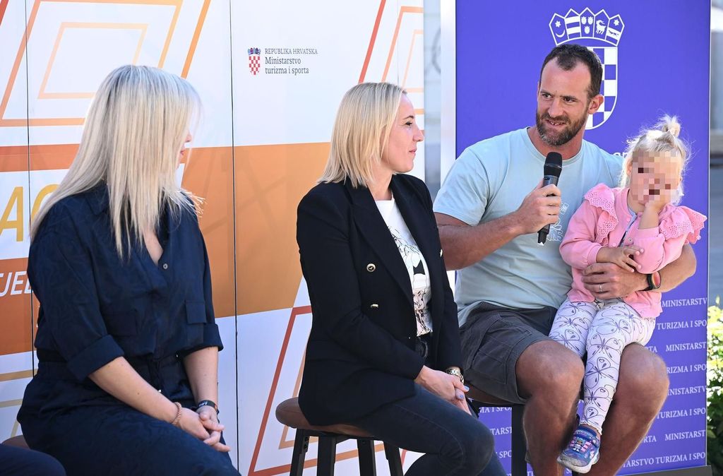 Damir Martin s kćerkicom Marom - 3