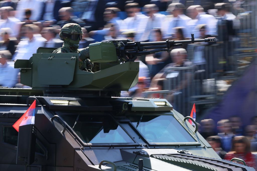 Vojna parada u Beogradu - 23