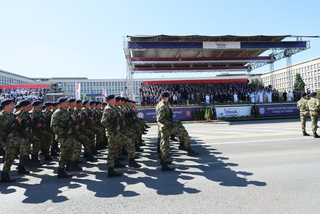 Vojna parada u Beogradu - 23