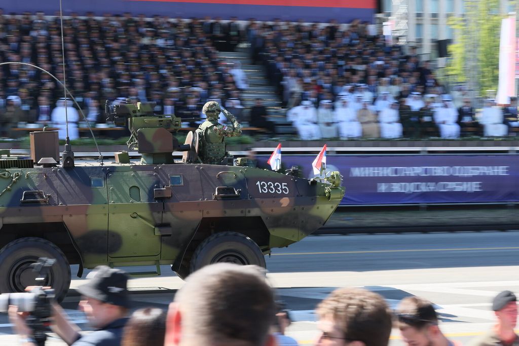 Vojna parada u Beogradu - 23