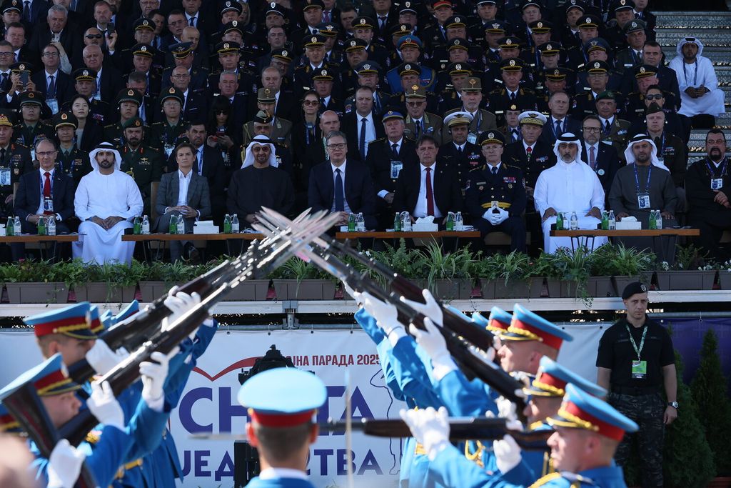 Vojna parada u Beogradu - 23