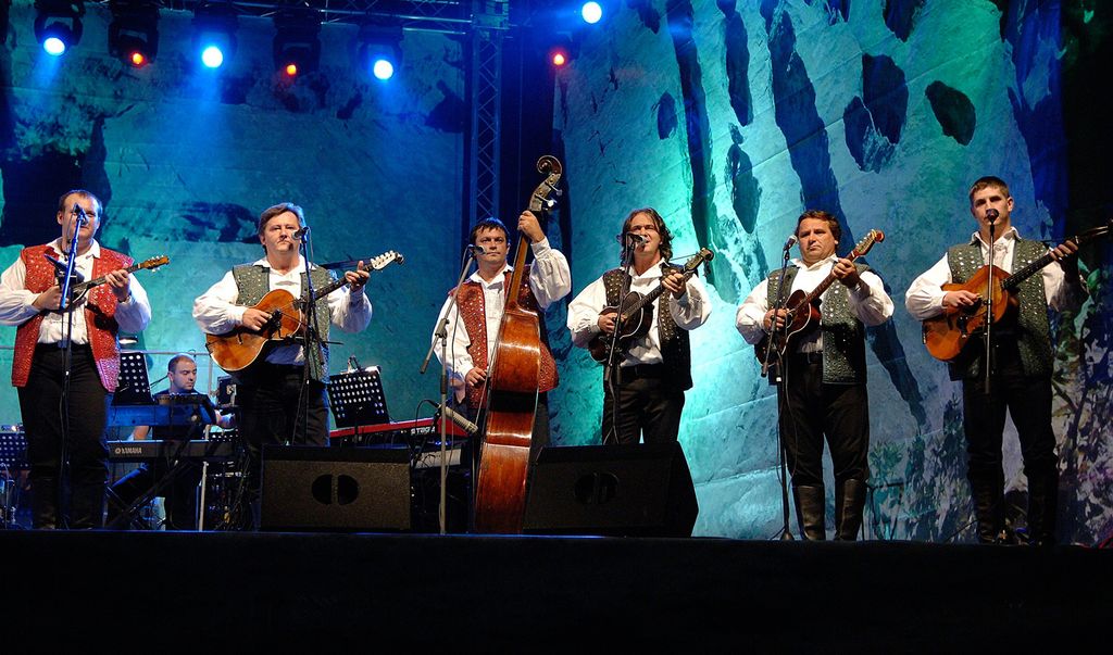 Najbolji hrvatski tamburaši - 1