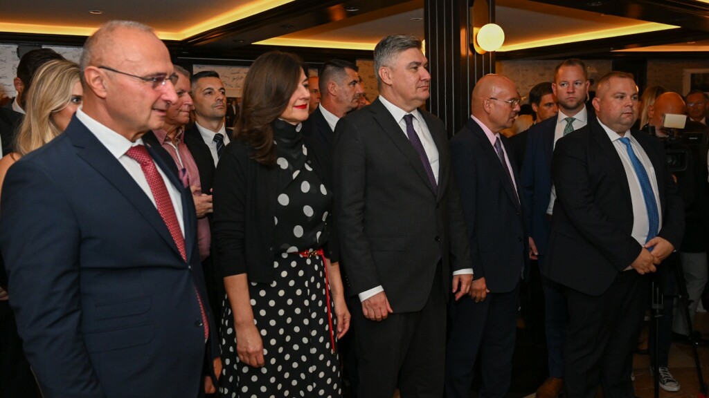 Točkasta kombinacija Sanje Musić Milanović