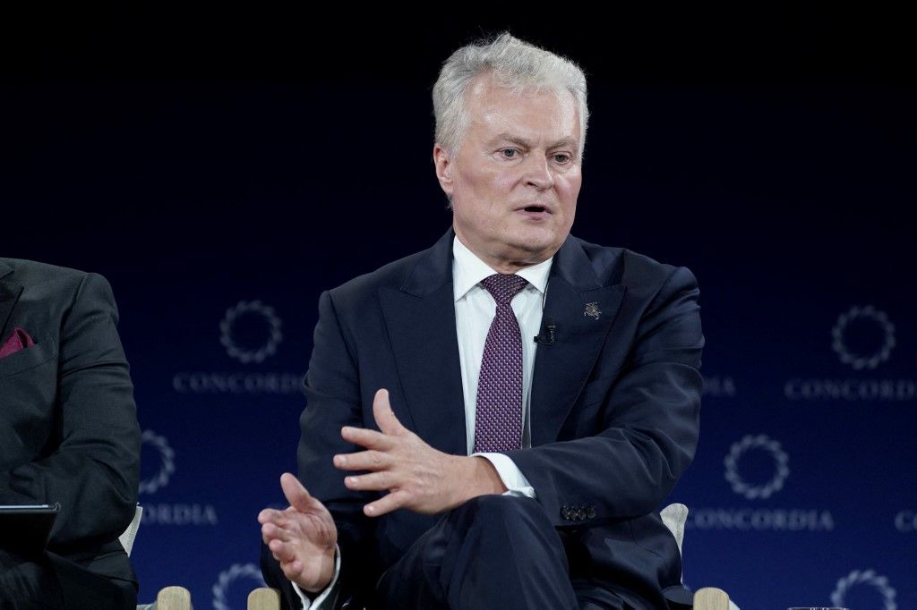 Putin i ukrajinska artiljerija