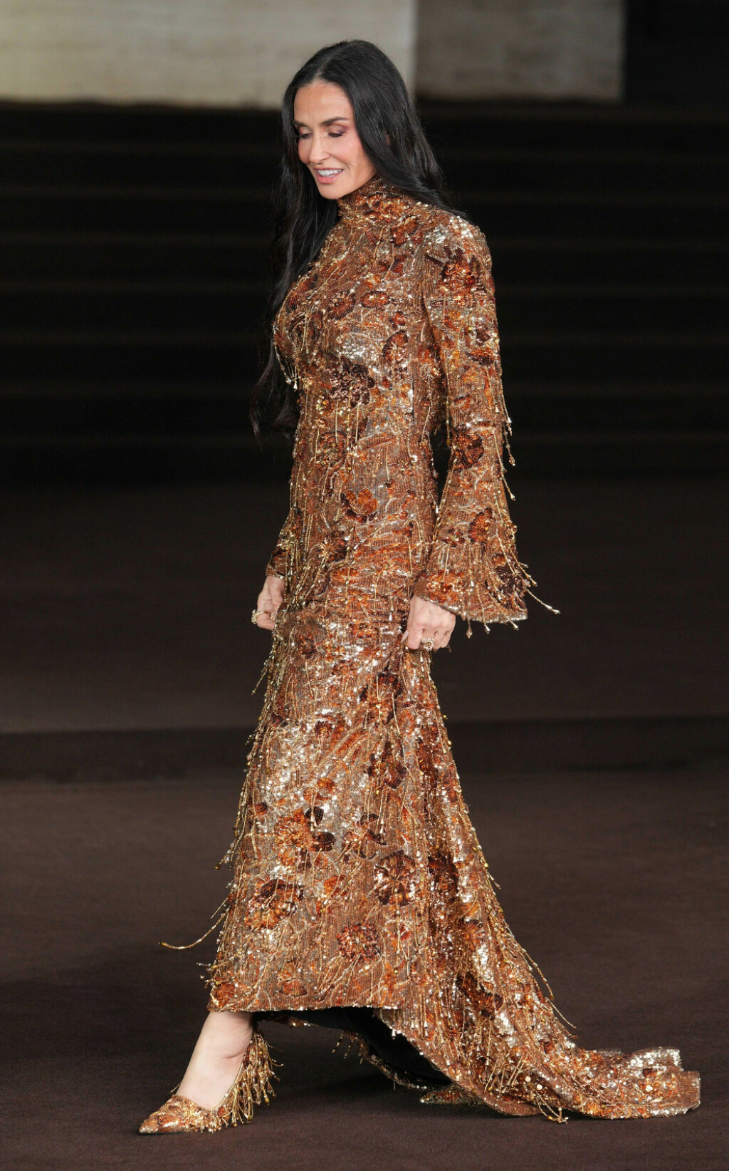 Cipele su u potpunosti usklađene s haljinom