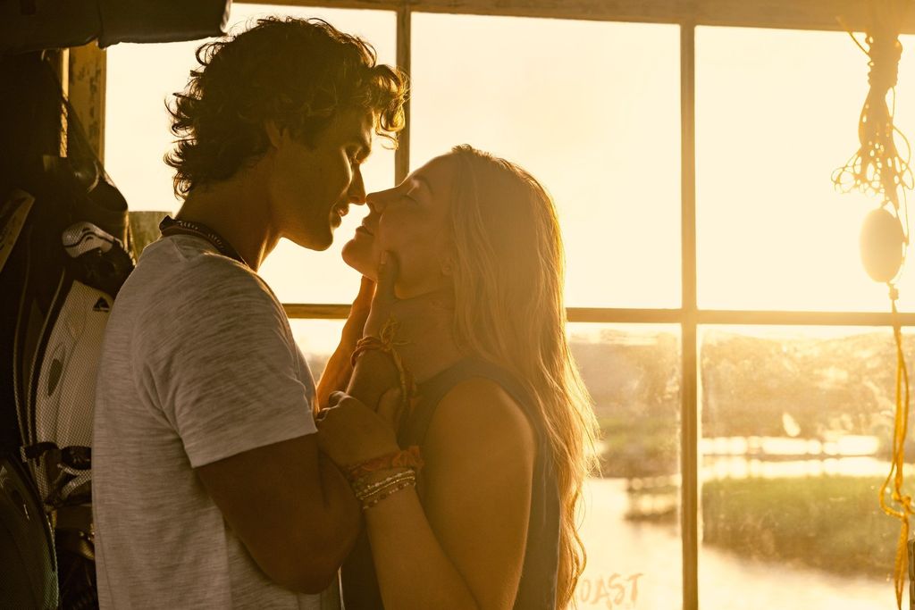 Chase Stokes, Madelyn Cline