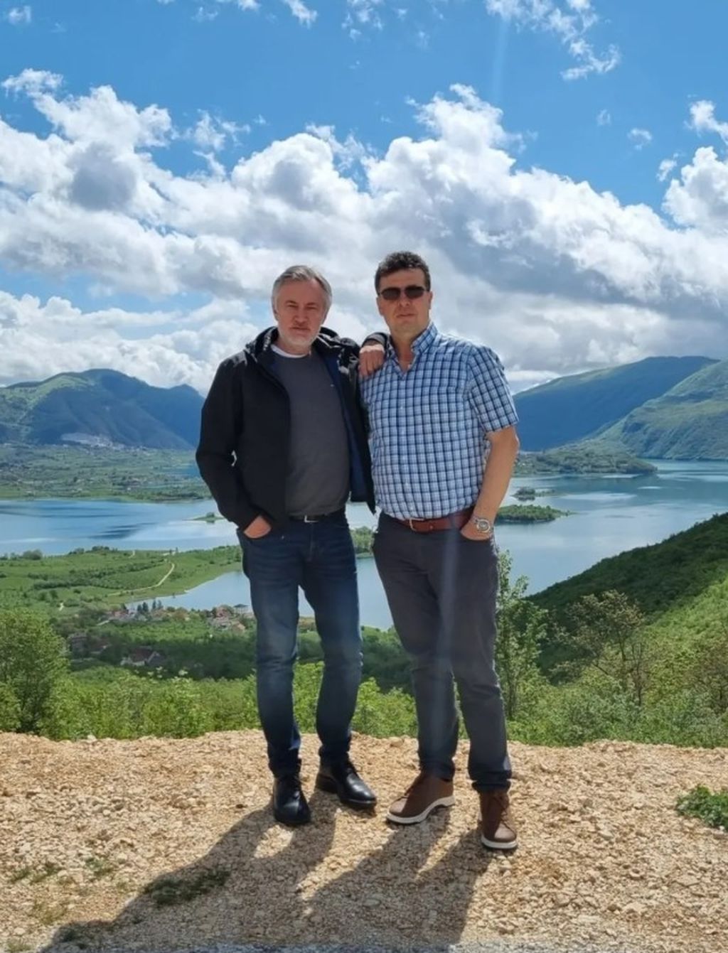 Miroslav Škoro, Fra Stipo Karajica