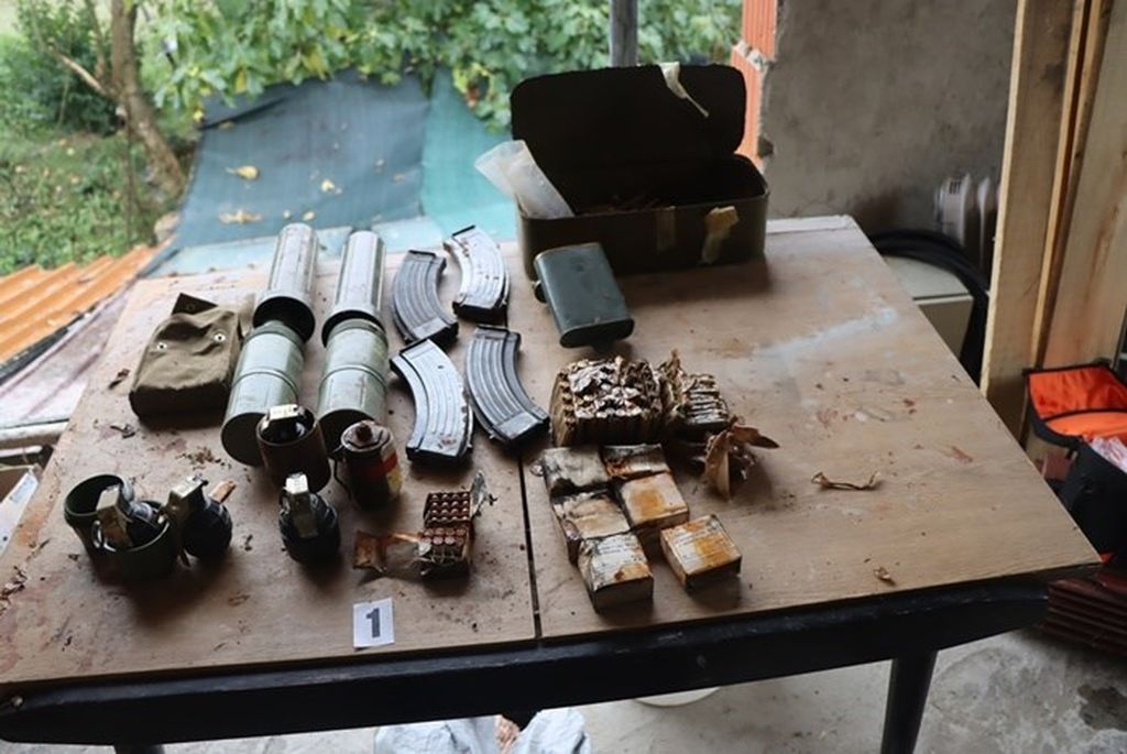 Privođenje osumnjičenog - 2