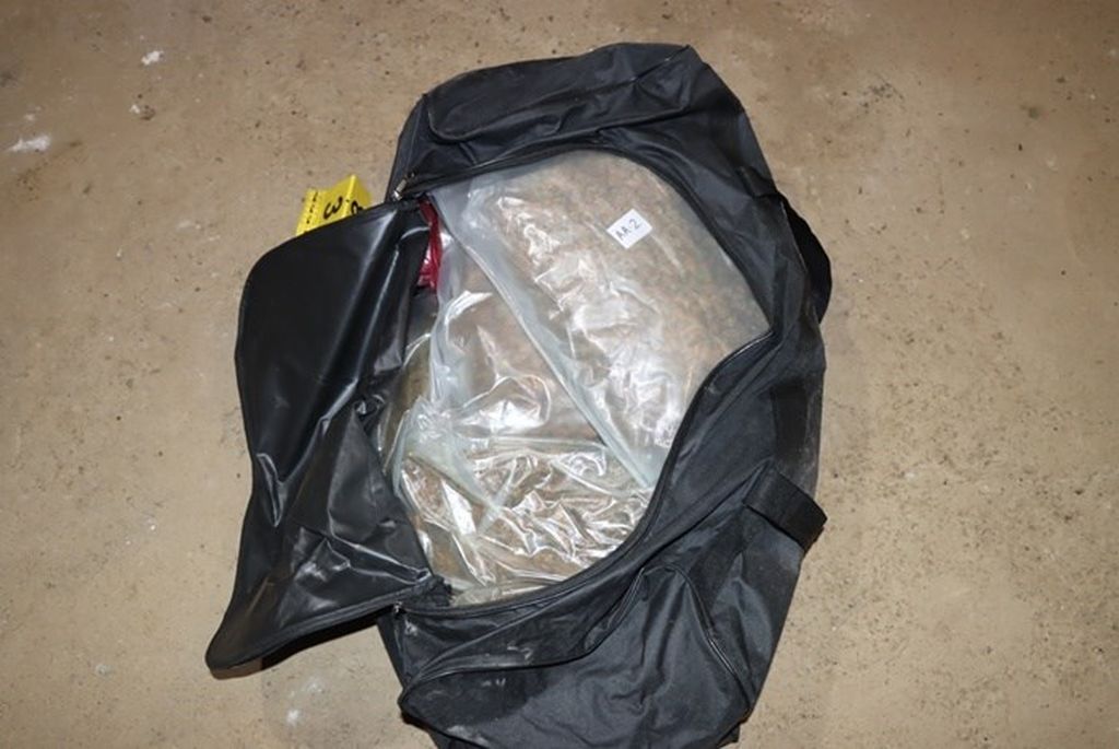 Privođenje osumnjičenog - 2