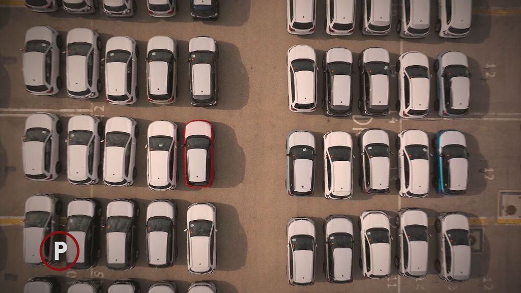 Uredno kupili automobile, a zatim ih zaplijenila policija - 1