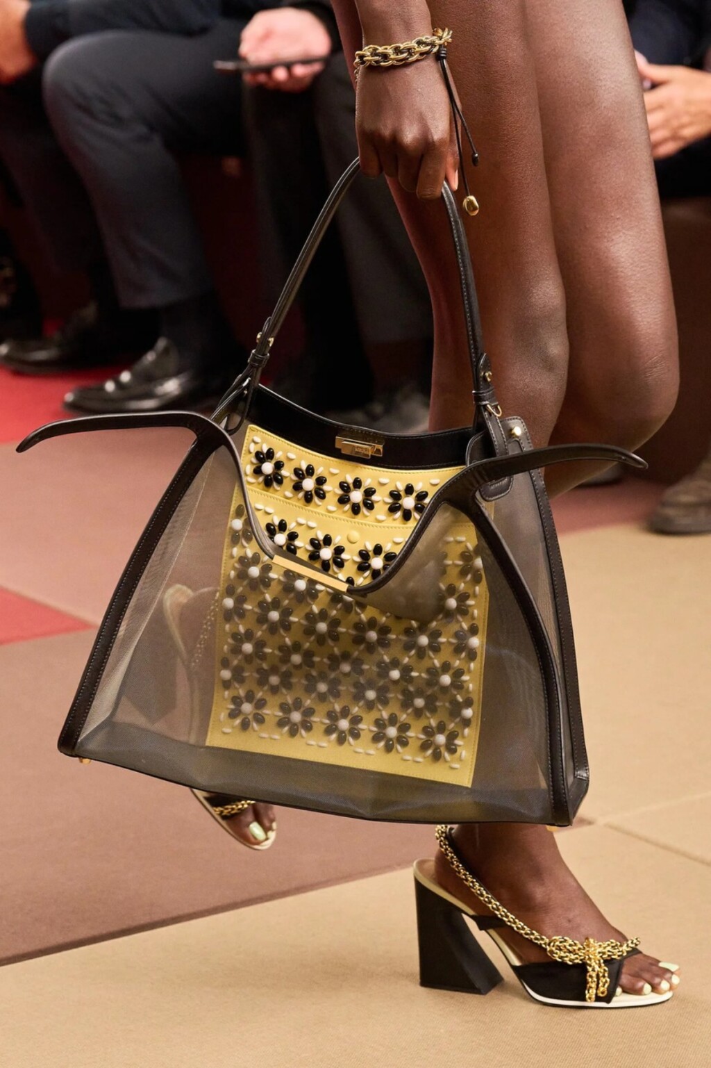Nove Fendi Peekaboo torbe