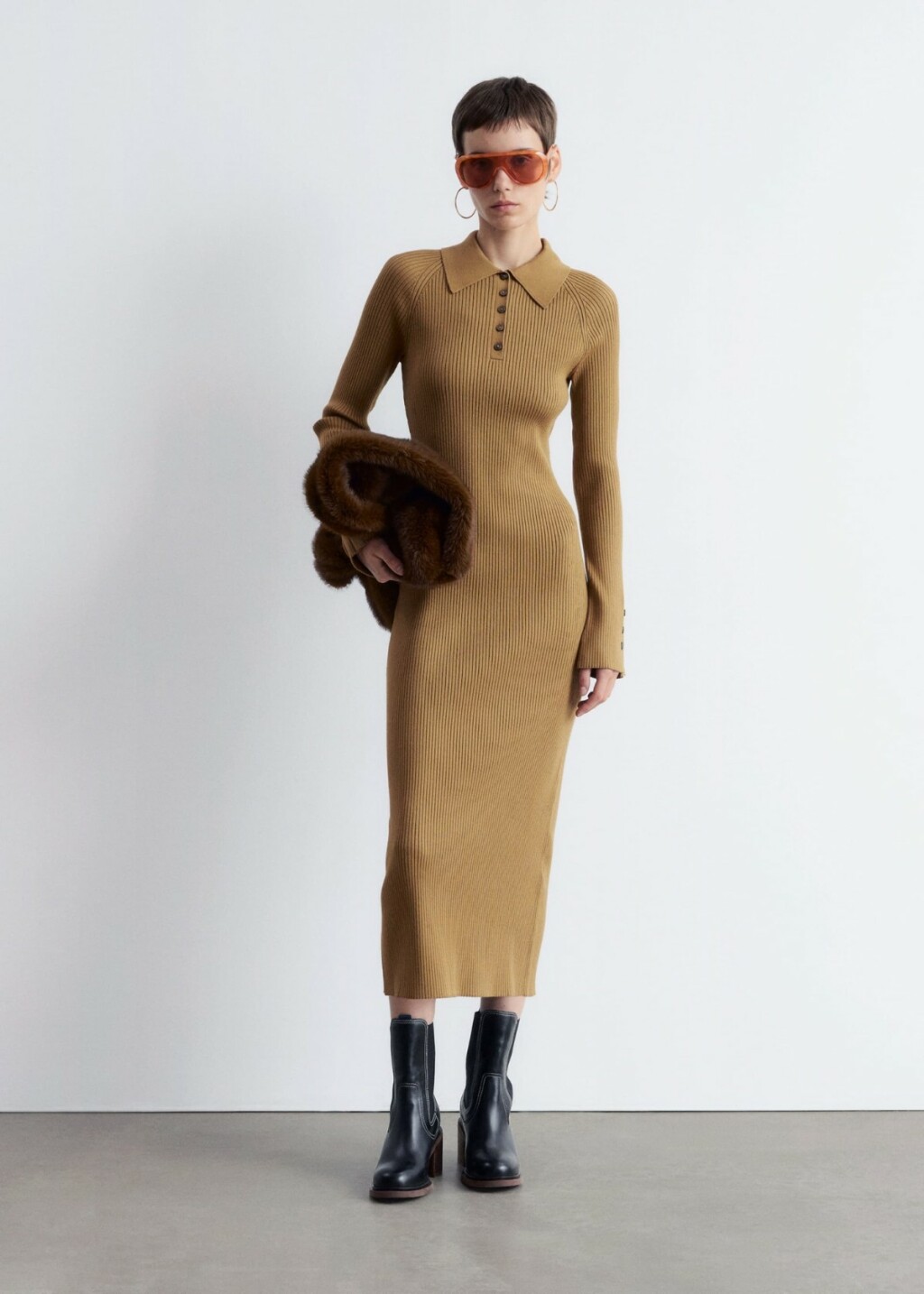 &OtherStories, 99 eura