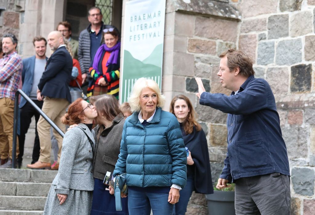 Kraljica Camilla - 3