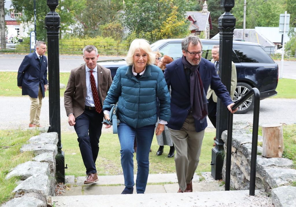 Kraljica Camilla - 7