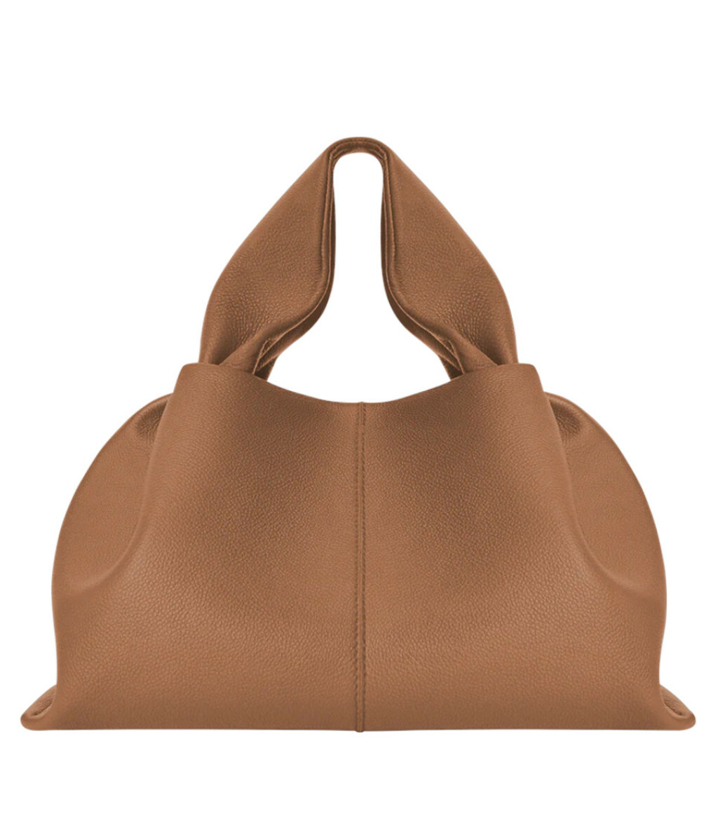 Lejla Filipović nosi torbu brenda Polene