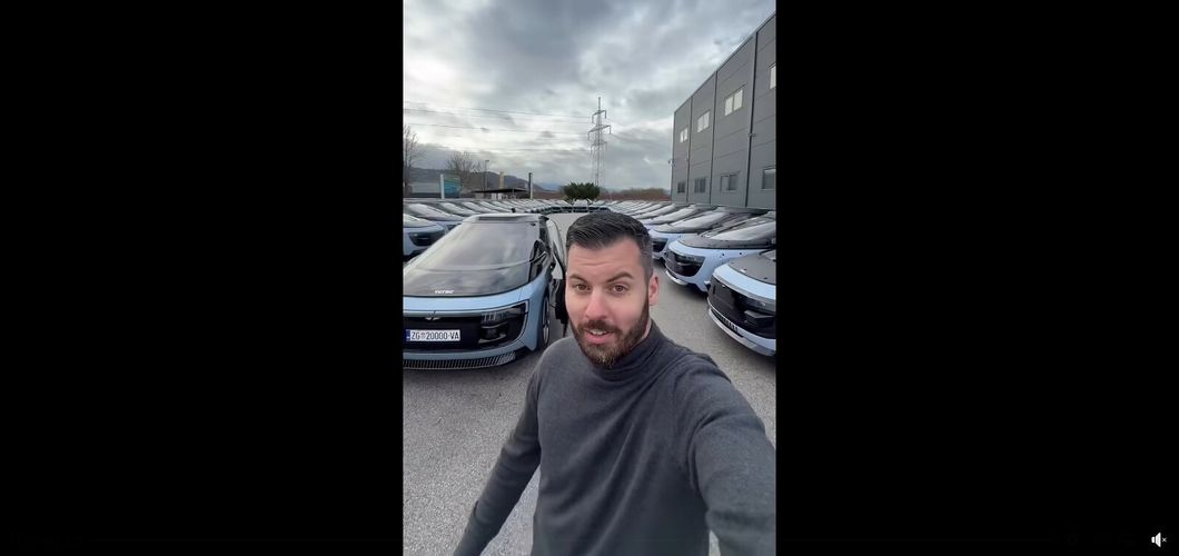 Mate Rimac pokazuje Verne robotaksije