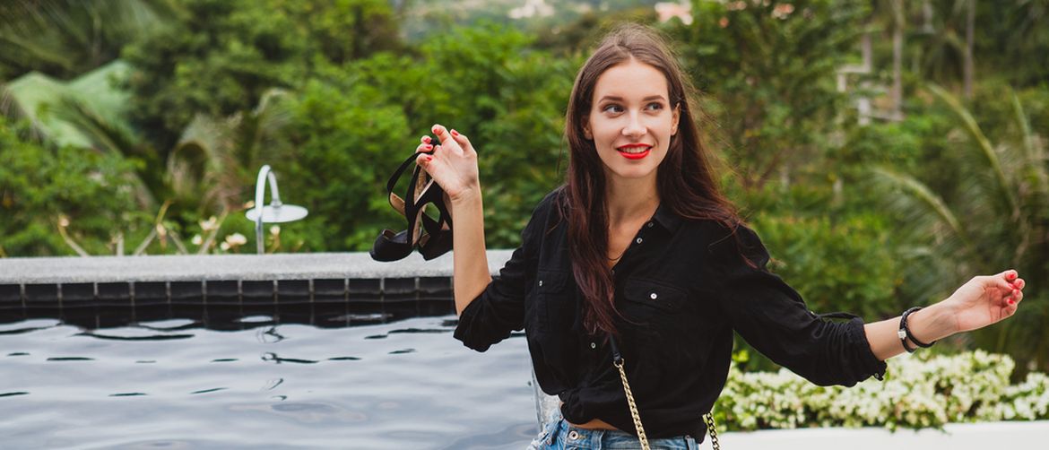 Naizgled sretna djevojka