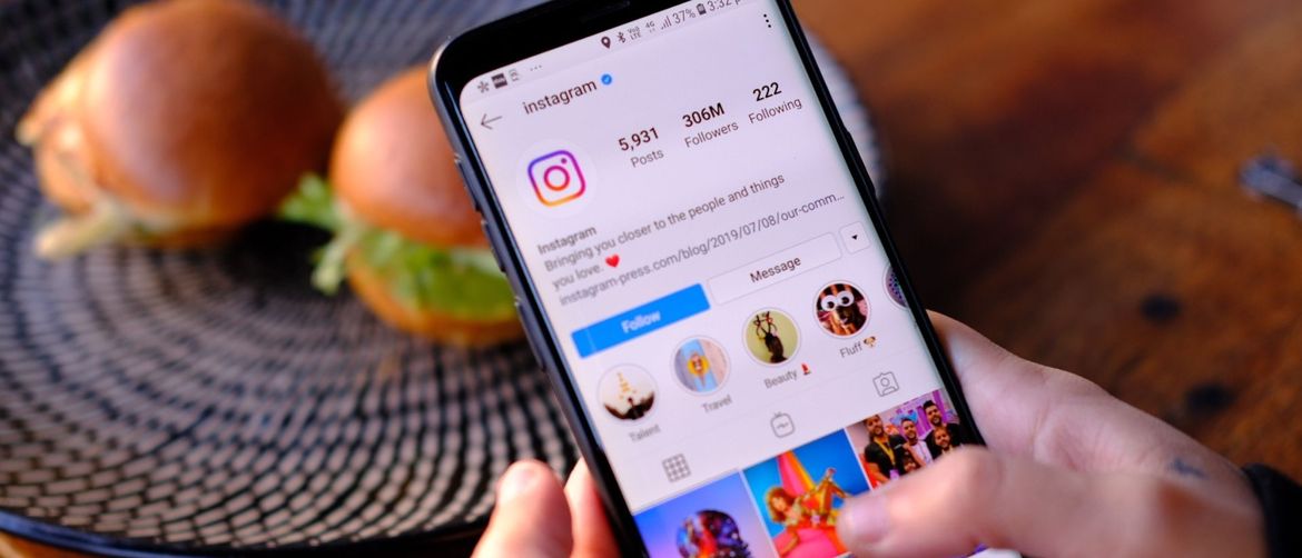 Kažu da im ometa skrolanje