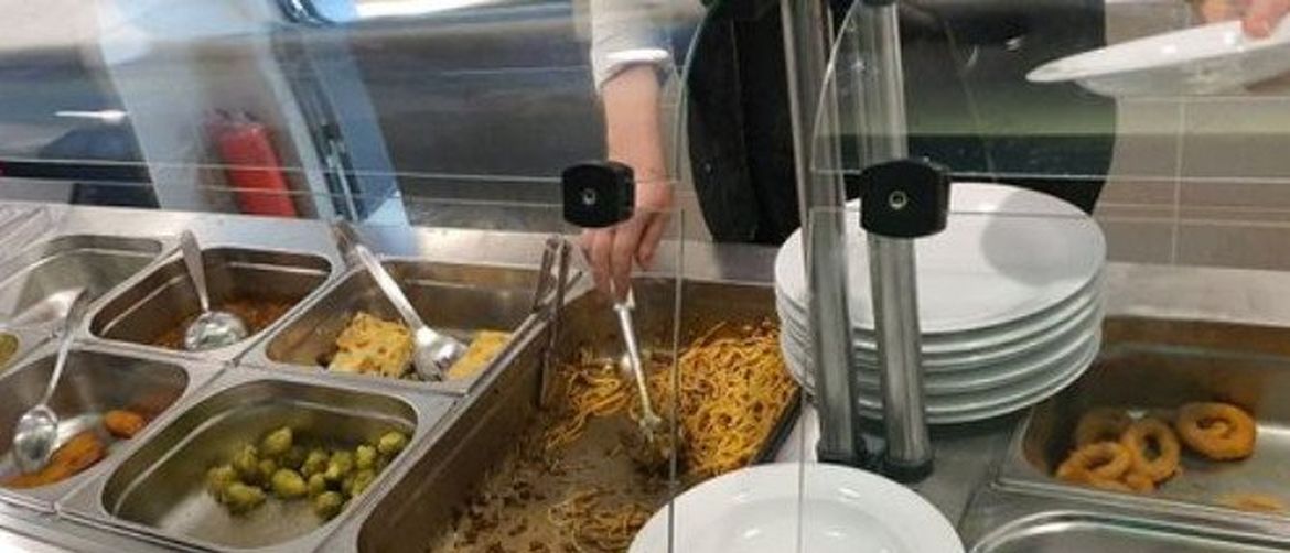 Količina hrane poslužena za večeru