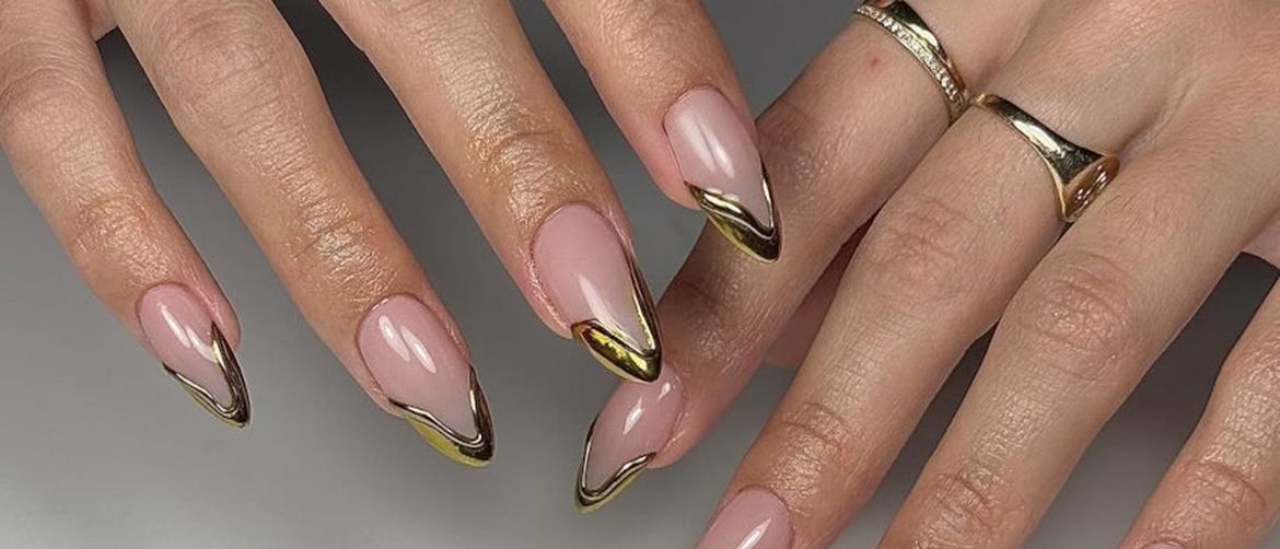 Manikura nova godina