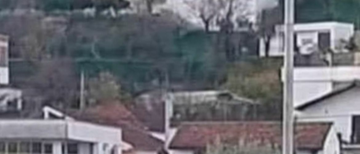 Neobičan promašaj kod postavljana lampica