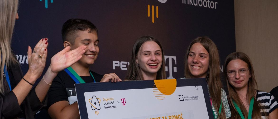Digitalni inovacijski inkubator - 8