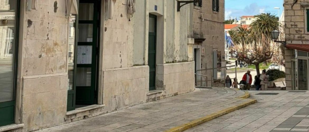 Greška na termometru u Makarskoj