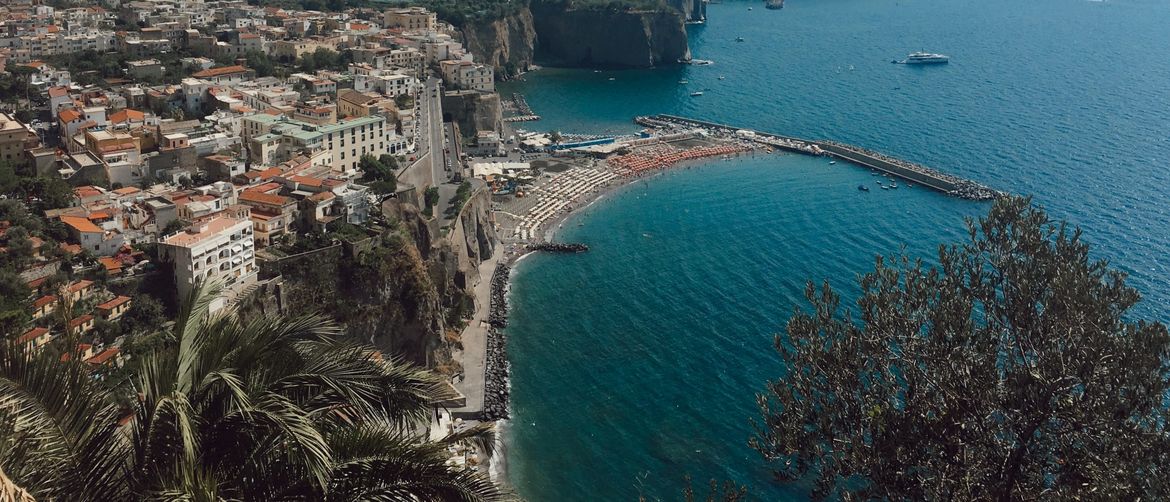 Grad Sorrento iz zraka