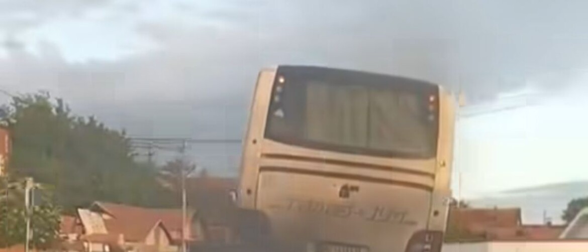 Autobus