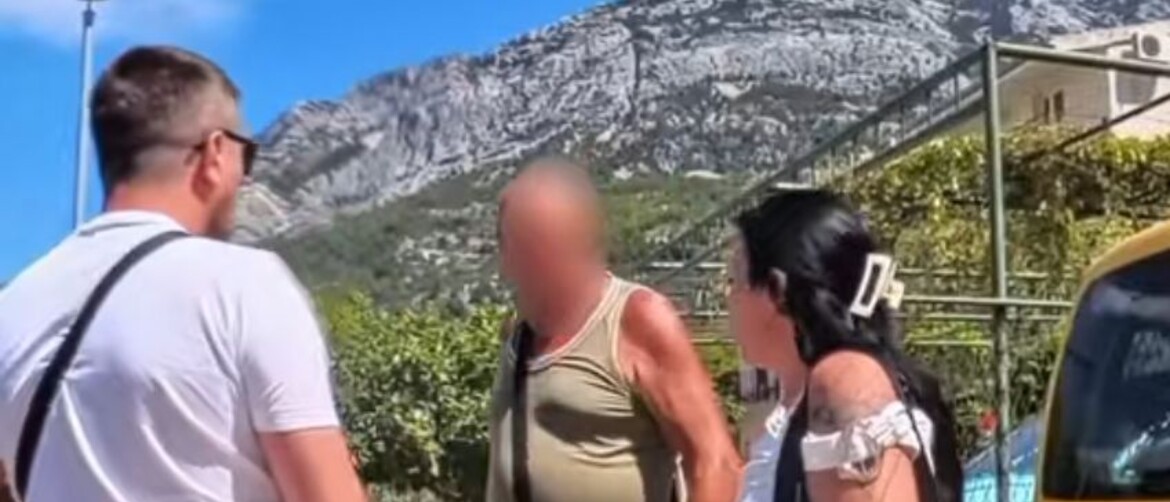 Turisti traže parkiranje