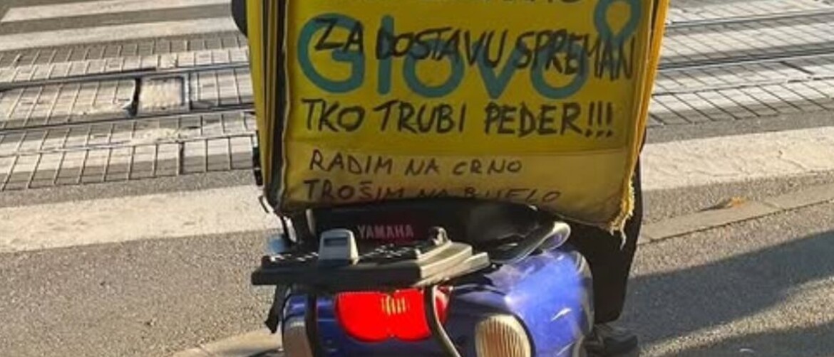 Poruke na torbi