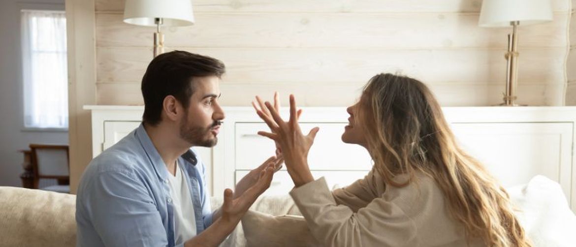 Svađa dečka i cure