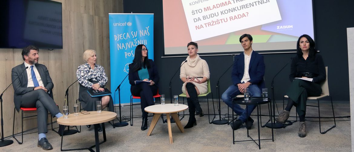 Sudionici konferencije „Što mladima treba da budu konkurentniji na tržištu rada?“