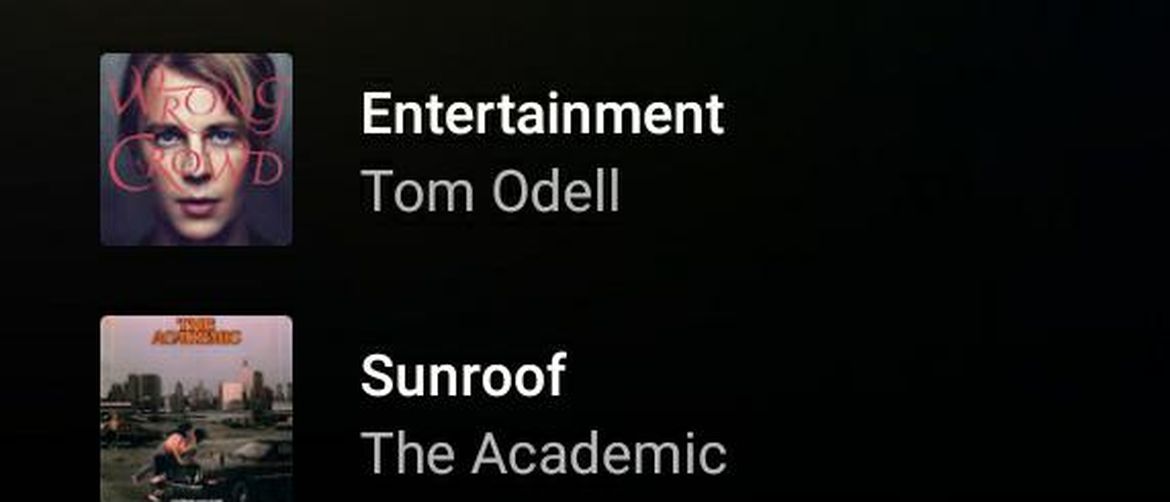 Kada god joj se stvori prilika, Lucia stavi slušalice