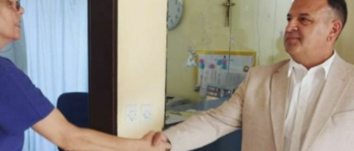 Meme Vili Beroš u prvoj viziti