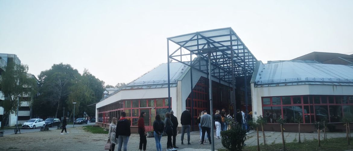 Red za menzu na Savi