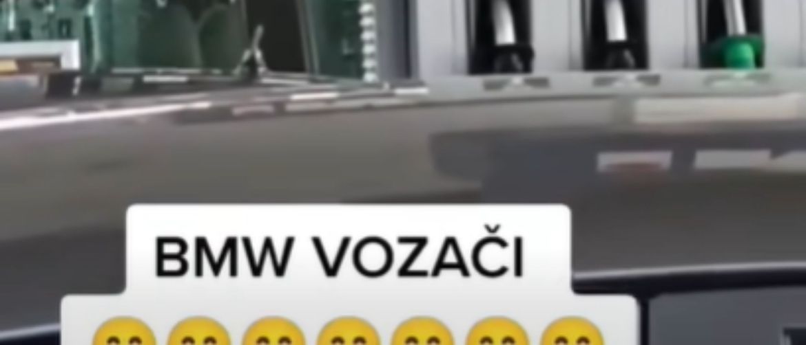 BMW na benzinskoj pumpi