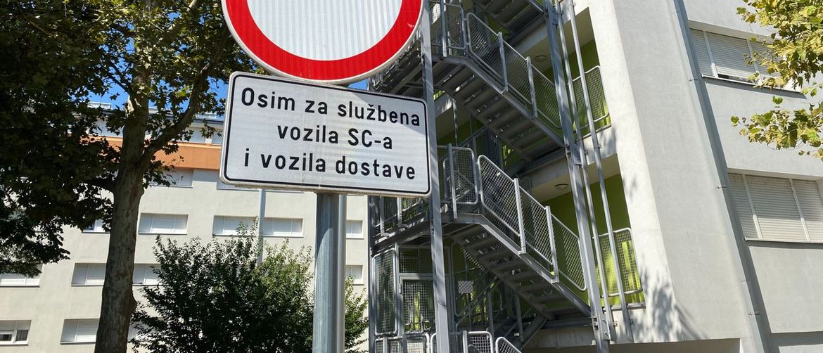 Zgrada studentskog doma
