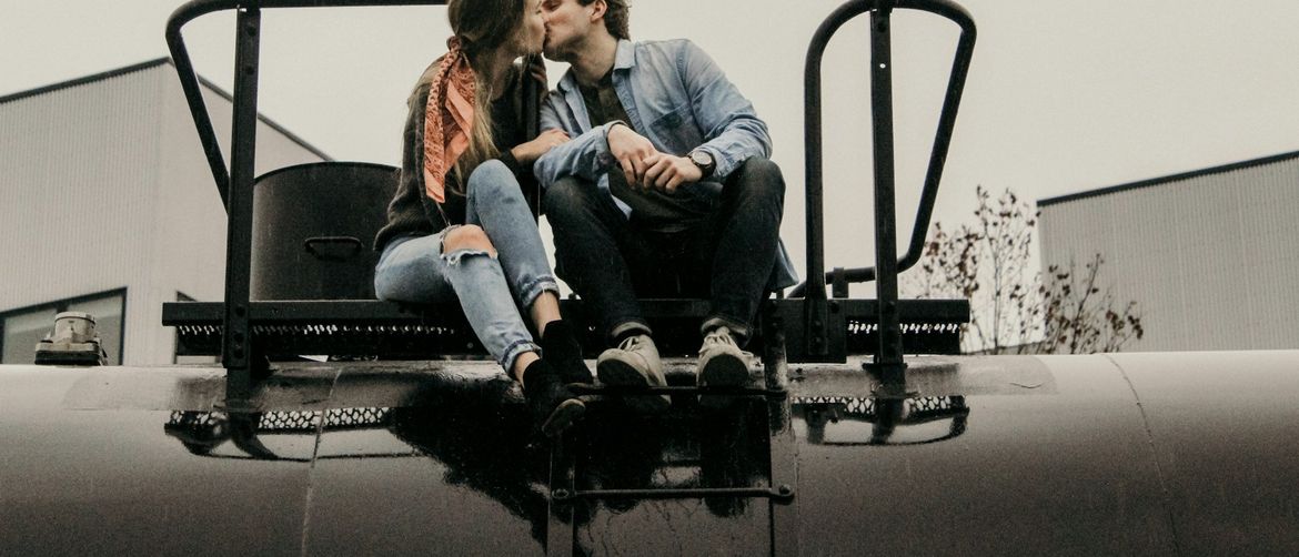 Cura i dečko na spoju