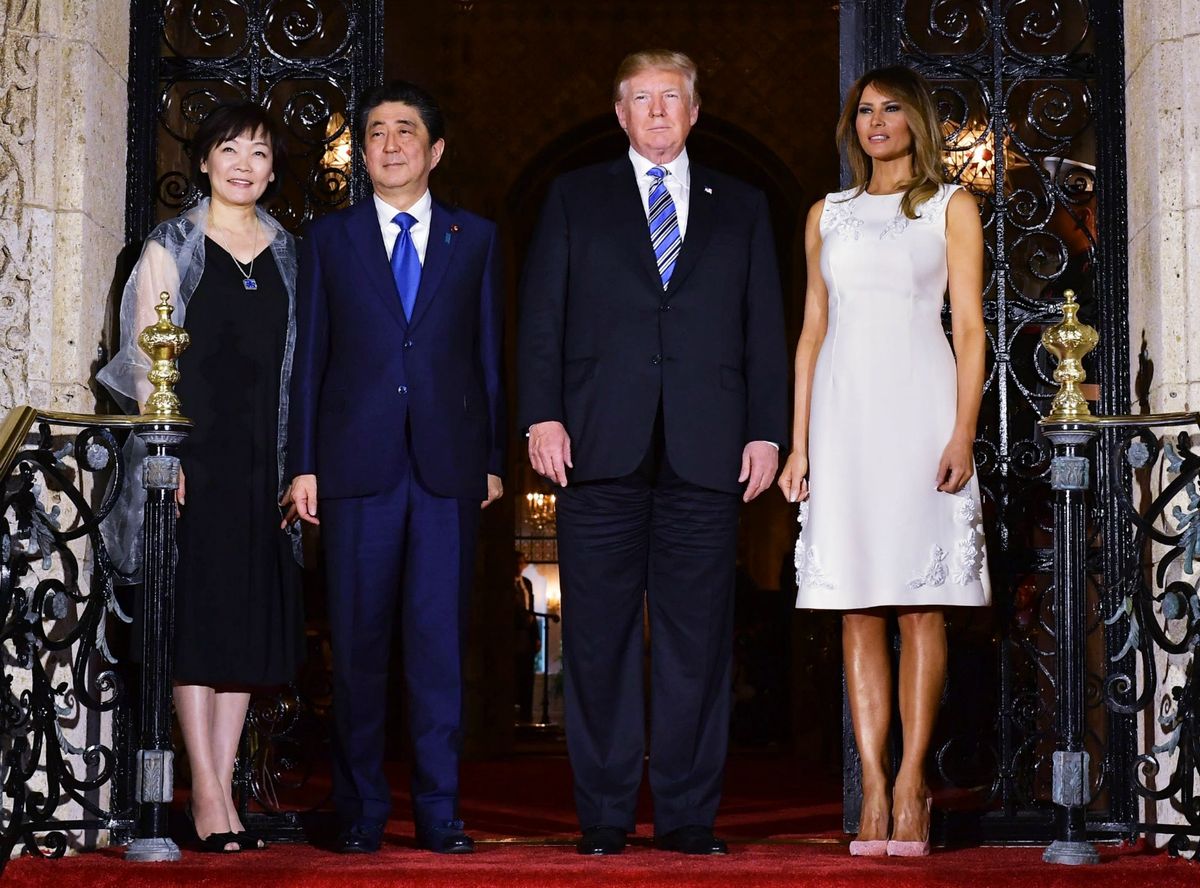 Akie Abe, Shinzo Abe, Donald Trump i Melania Trump