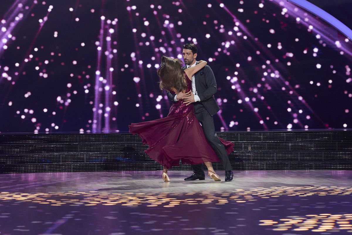 Slavko Sobin, zvijezda showa 'Ples sa zvijezdama', udomio je dvije kujice, Bubu i Maru - 2