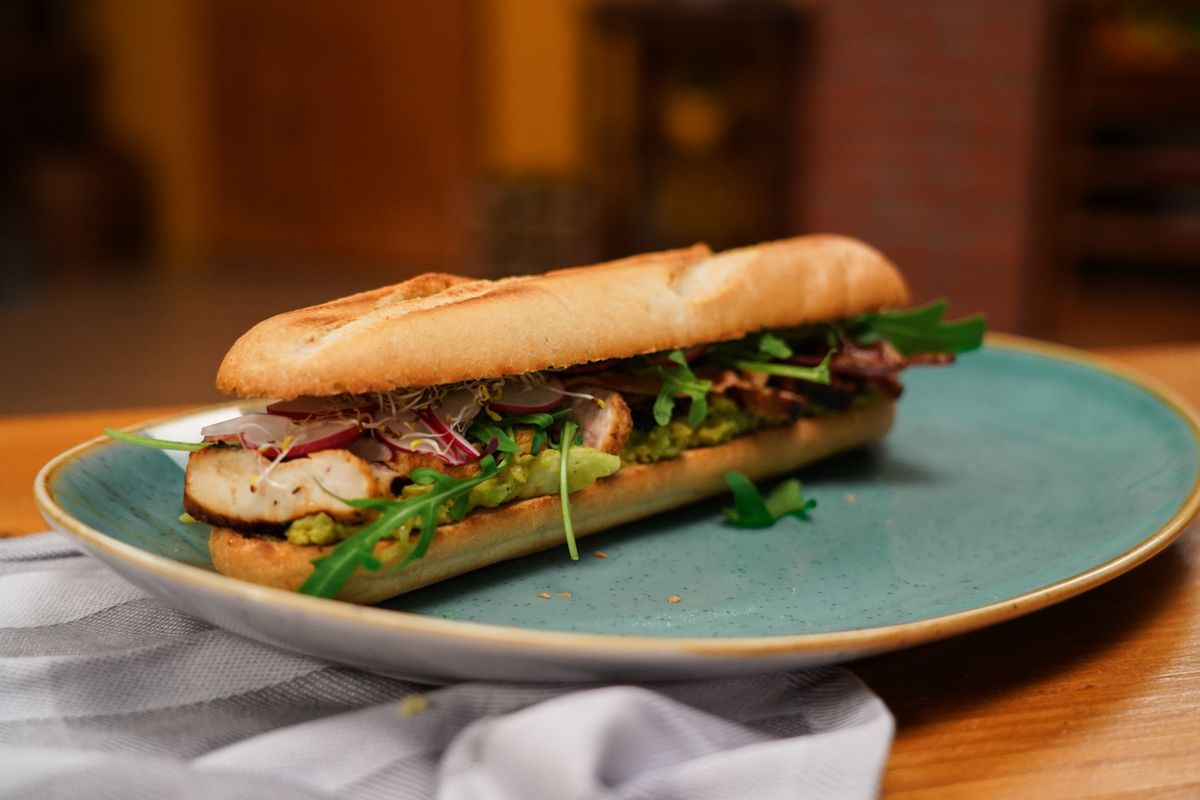 ZELENI PROLJETNI SENDVIČ