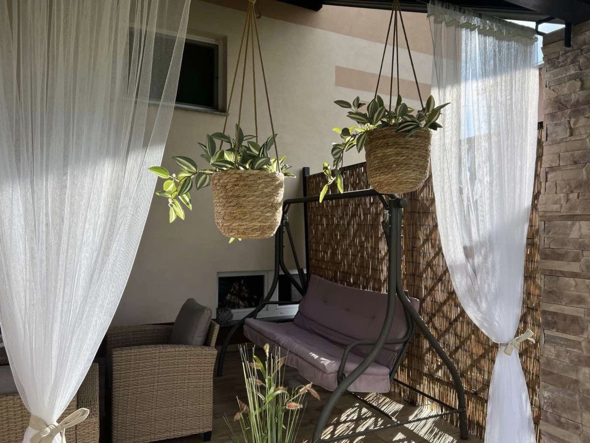 Elegantna terasa medicinske sestre Marije Ričko iz Sudovčine - 10