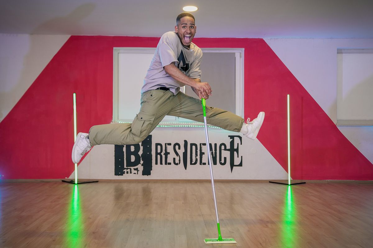 Plesna radionica za plesača i koreografa Alexa Castilla