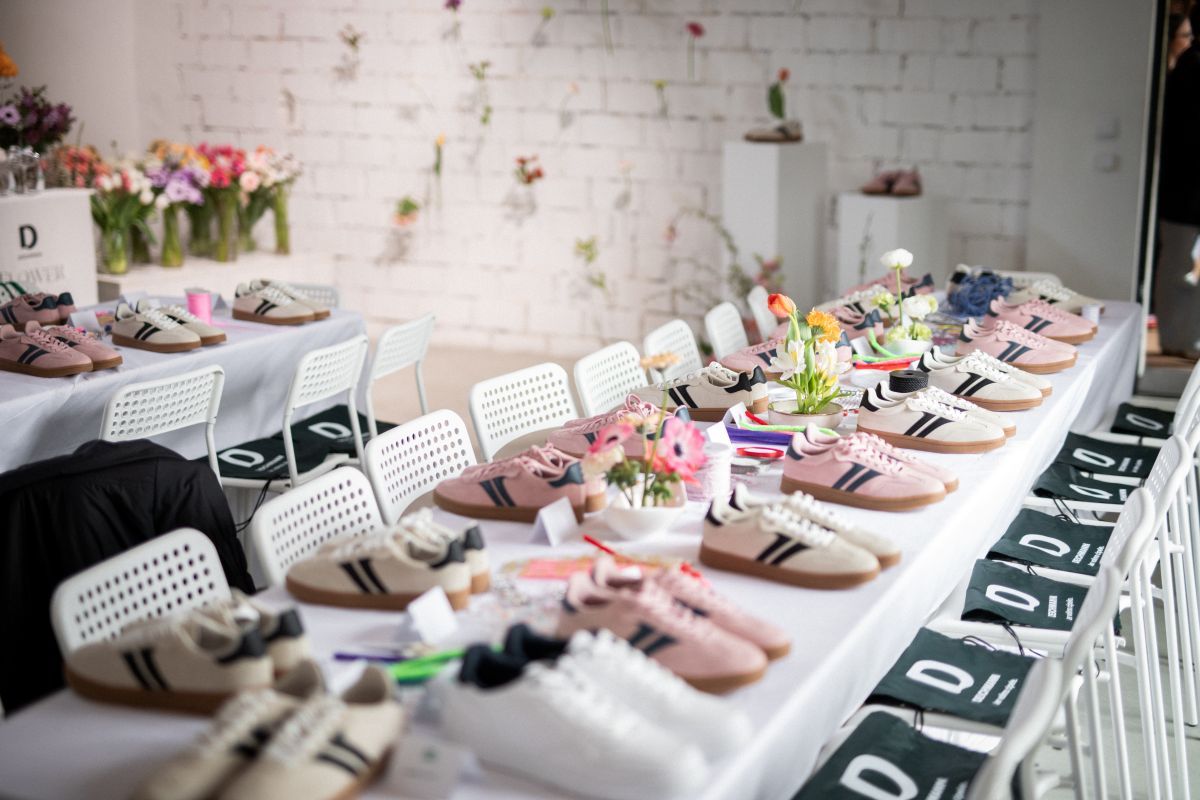 Na brunchu su uzvanici personalizirali svoje tenisice