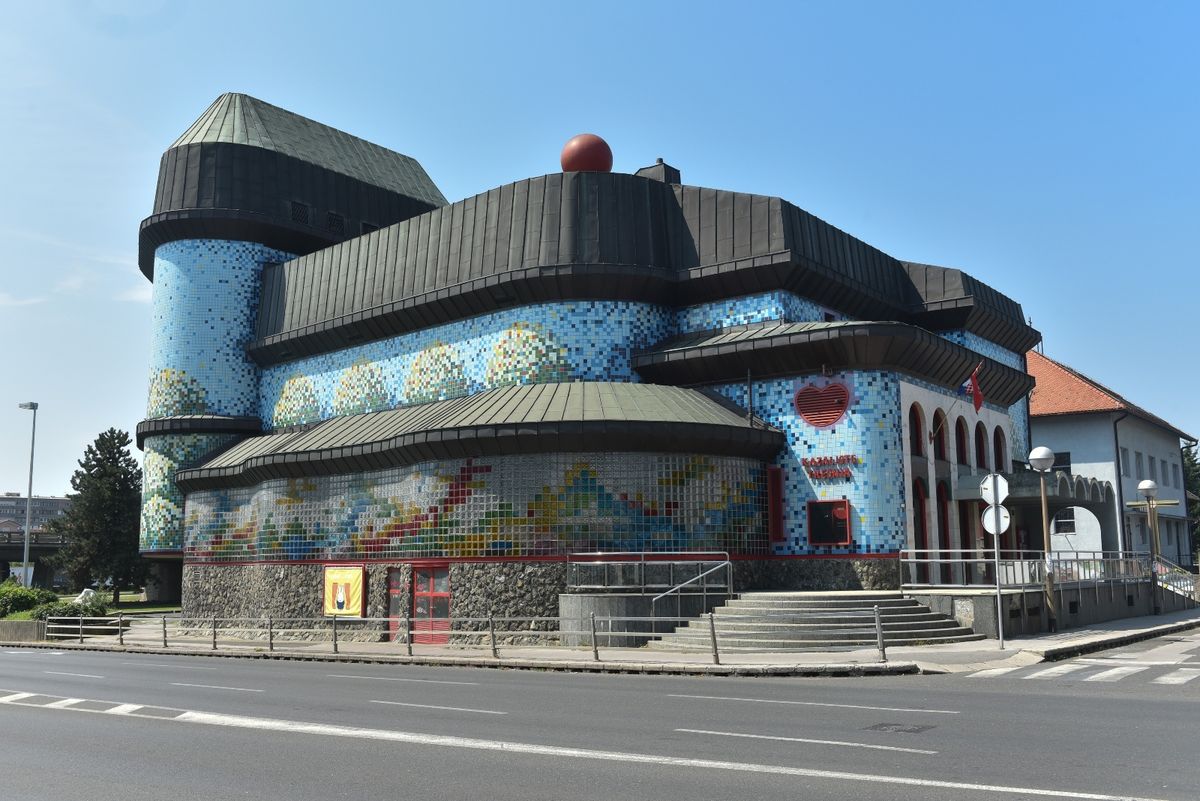 Andrija Mutnjaković, Kazalište Trešnja