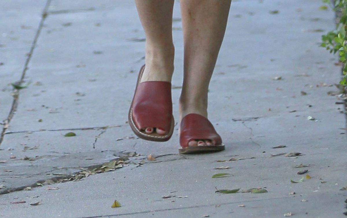 Natikače Sharon Stone nisu klasično rezane na predjelu prstiju