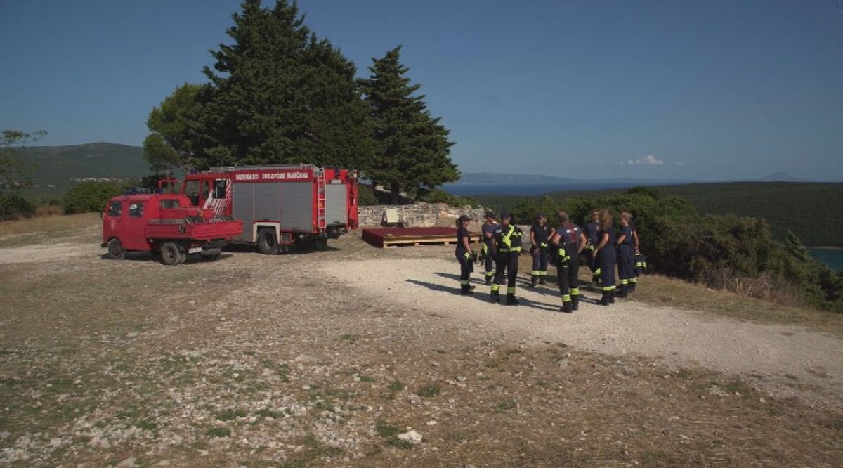 In Magazin: Vatrogaskinje