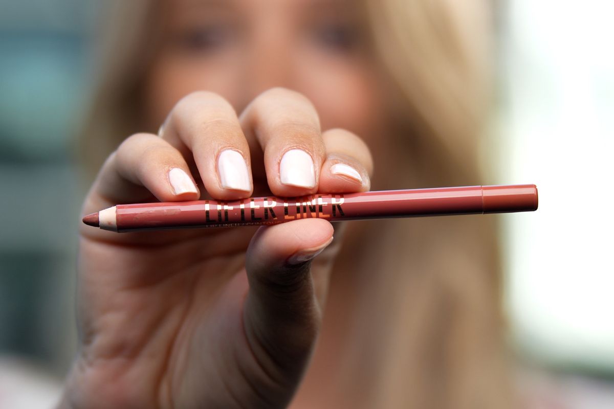 Lažirajte facelift i podignite svaki kut lica bez napora