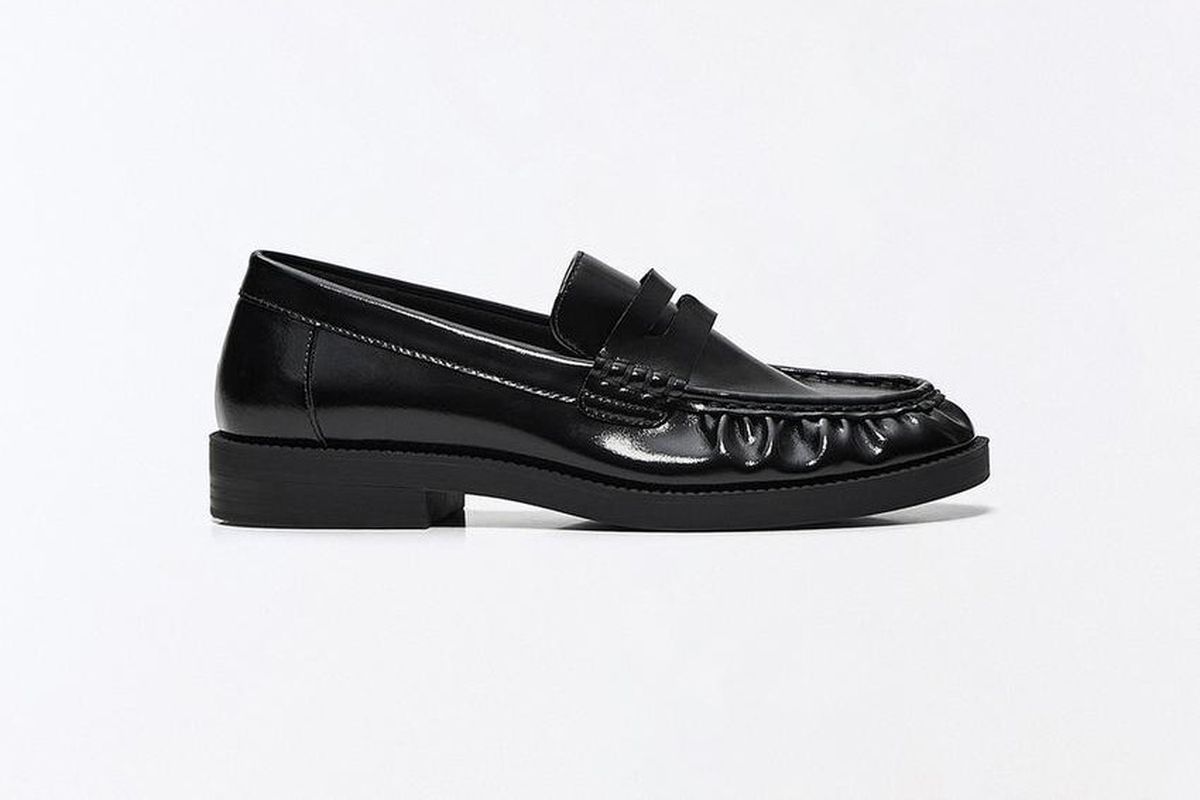 Bershka mokasine, 29,99 eura